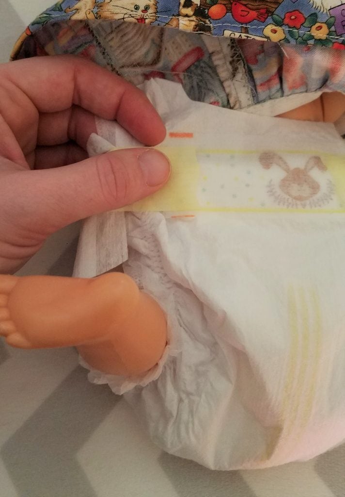 use size up indicators for a proper diaper fit